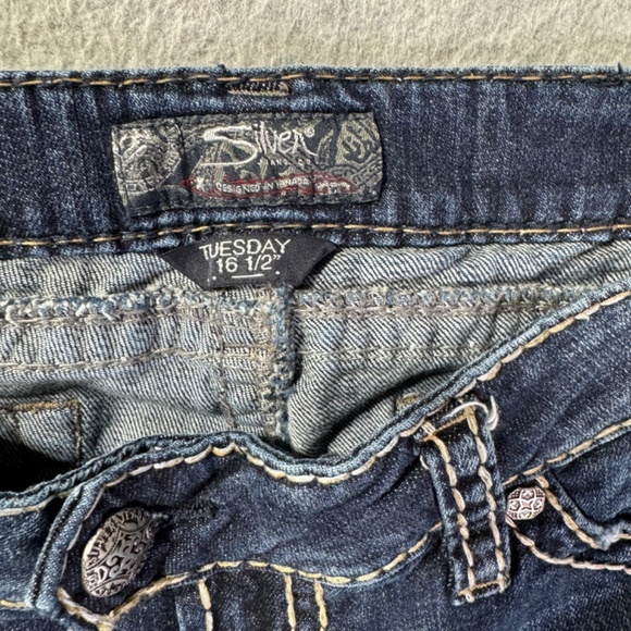 Silver Jeans Womens Tuesday 16 1/2 W32/L33 Medium Denim Wide Stitch Low Rise - Picture 6 of 9